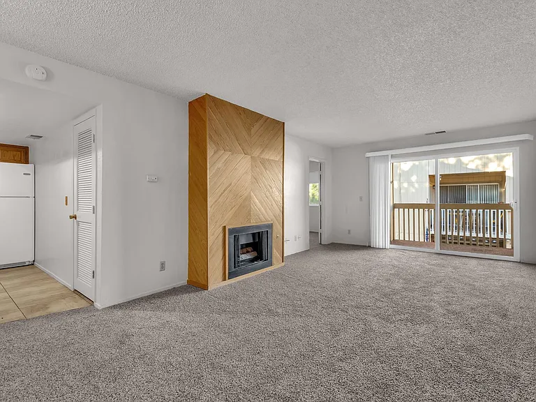 2300 Dickerson Rd #42 — Photo 1