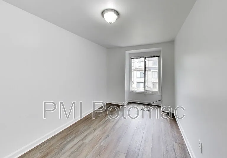 9391 Chadburn Pl — Photo 19