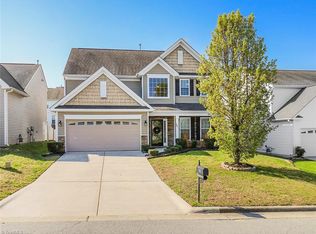 745 Spinning Wheel Point, High Point, NC 27265