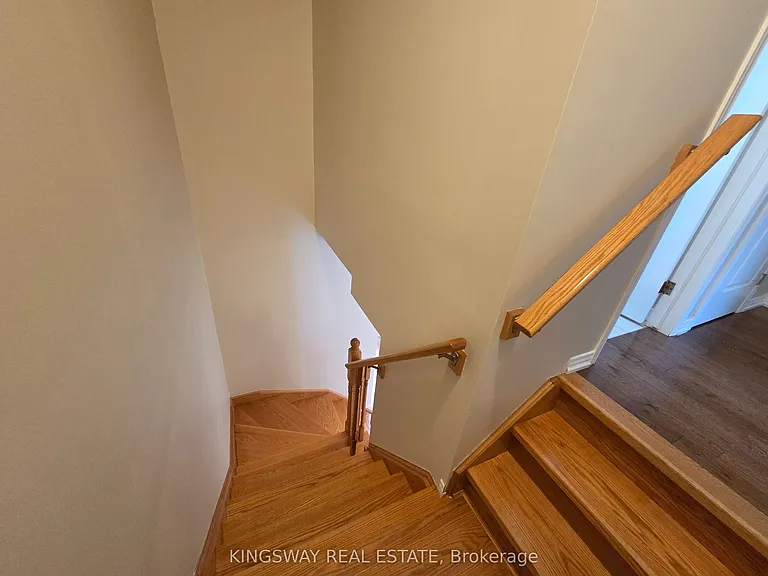 28 Tidemore Hts — Photo 17