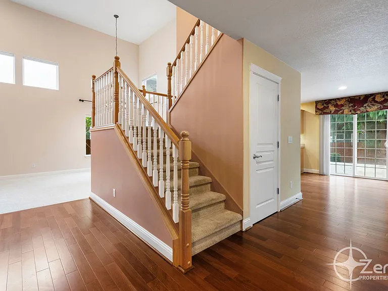 2903 NE 184th Ave — Photo 16