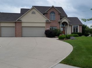 13825 Pendleton Mills Ct, Fort Wayne, IN 46814