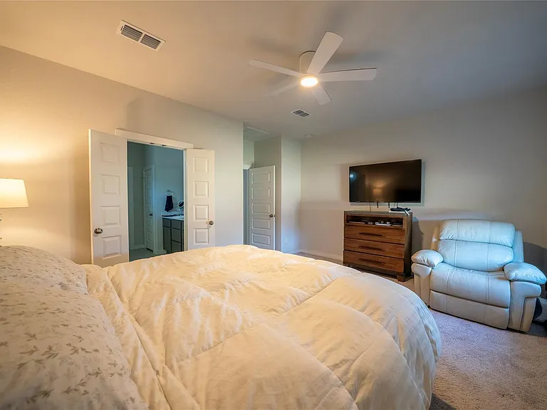 21802 Blue Daisy Ct — Photo 18