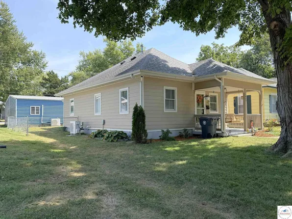 1405 S Prospect Ave, Sedalia, MO 65301