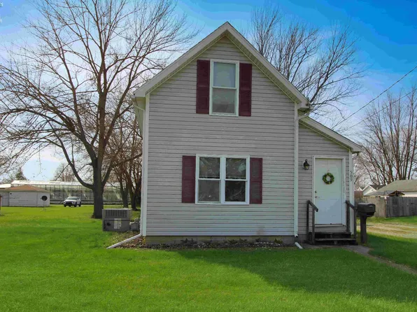 509 N Locust St, Oak Harbor, OH 43449
