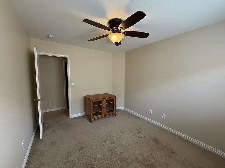 11617 Royal Derwent Dr — Photo 32
