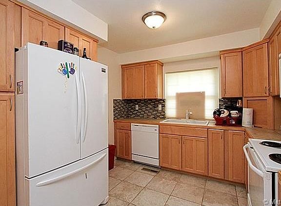 Updated kitchen with new cabinets