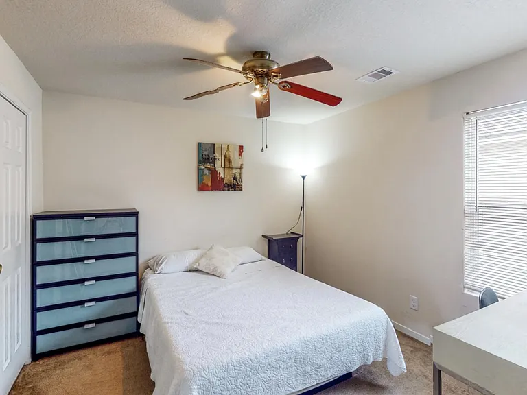 16841 Greenhouse St — Photo 20