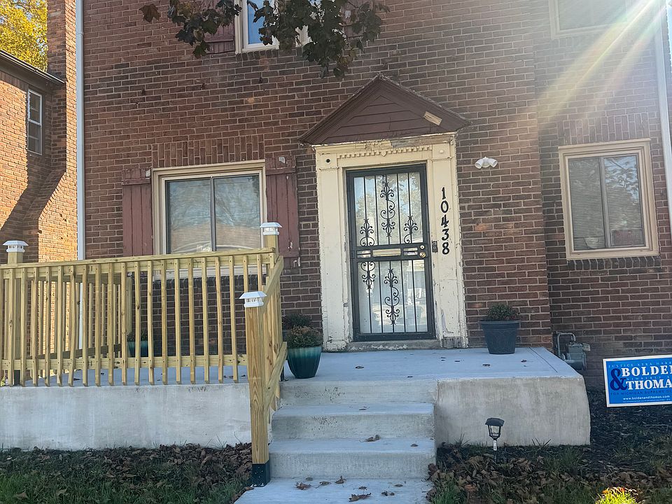 2nd image of 10438 Balfour Rd