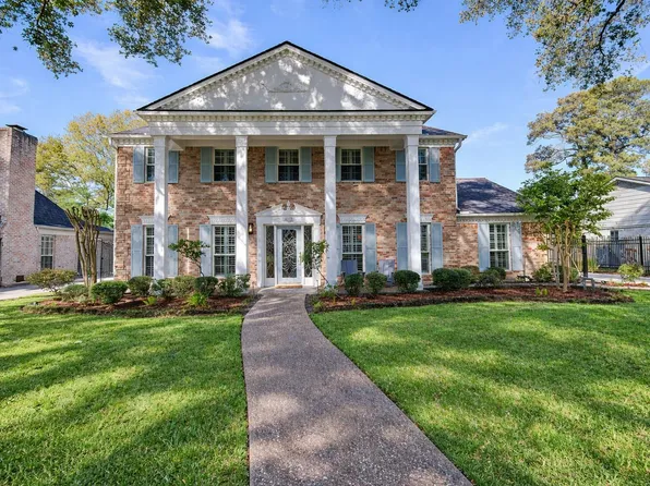 407 Southchester Ln, Houston, TX 77079