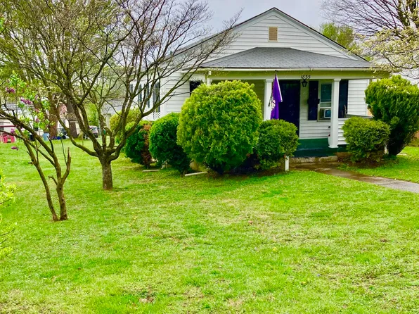 1835 Cedar Ave, Buena Vista, VA 24416