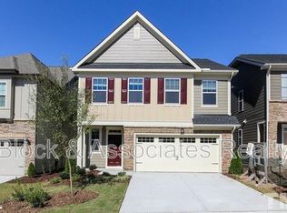 213 Begen St, Morrisville, NC 27560