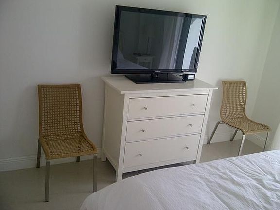 5th image of 5555 Collins Ave APT 9W