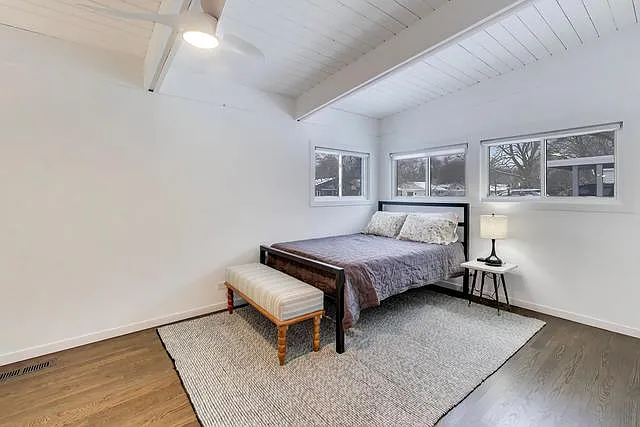 2649 Crawford Ave — Photo 23