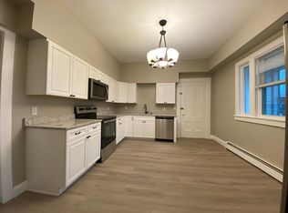 193 Pearl St #1F, Manchester, NH 03104