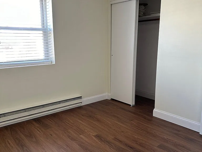 297 Main St #15 — Photo 6