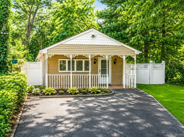 125 Wood Road, Centereach, NY 11720