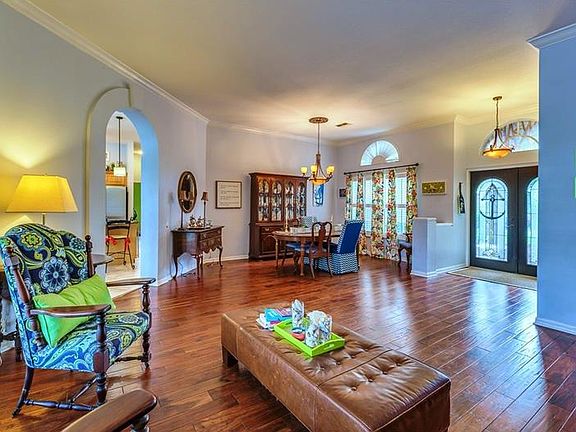 5th image of 5421 Karlsburg Pl