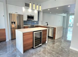 2146 Van Buren St APT 403, Hollywood, FL 33020