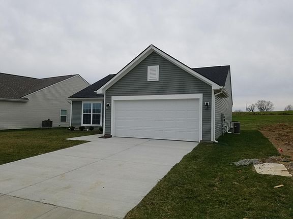 3rd image of 1029 Stratton Way