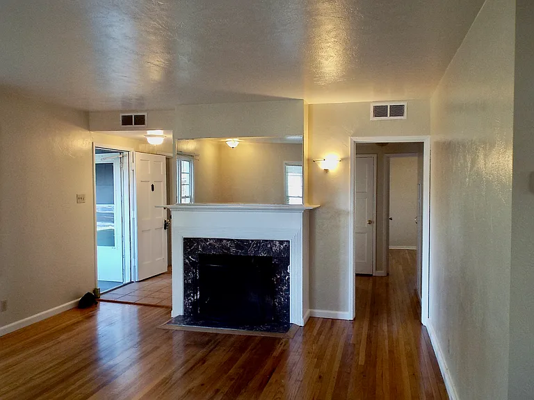 2123 Westfield Ave — Photo 15