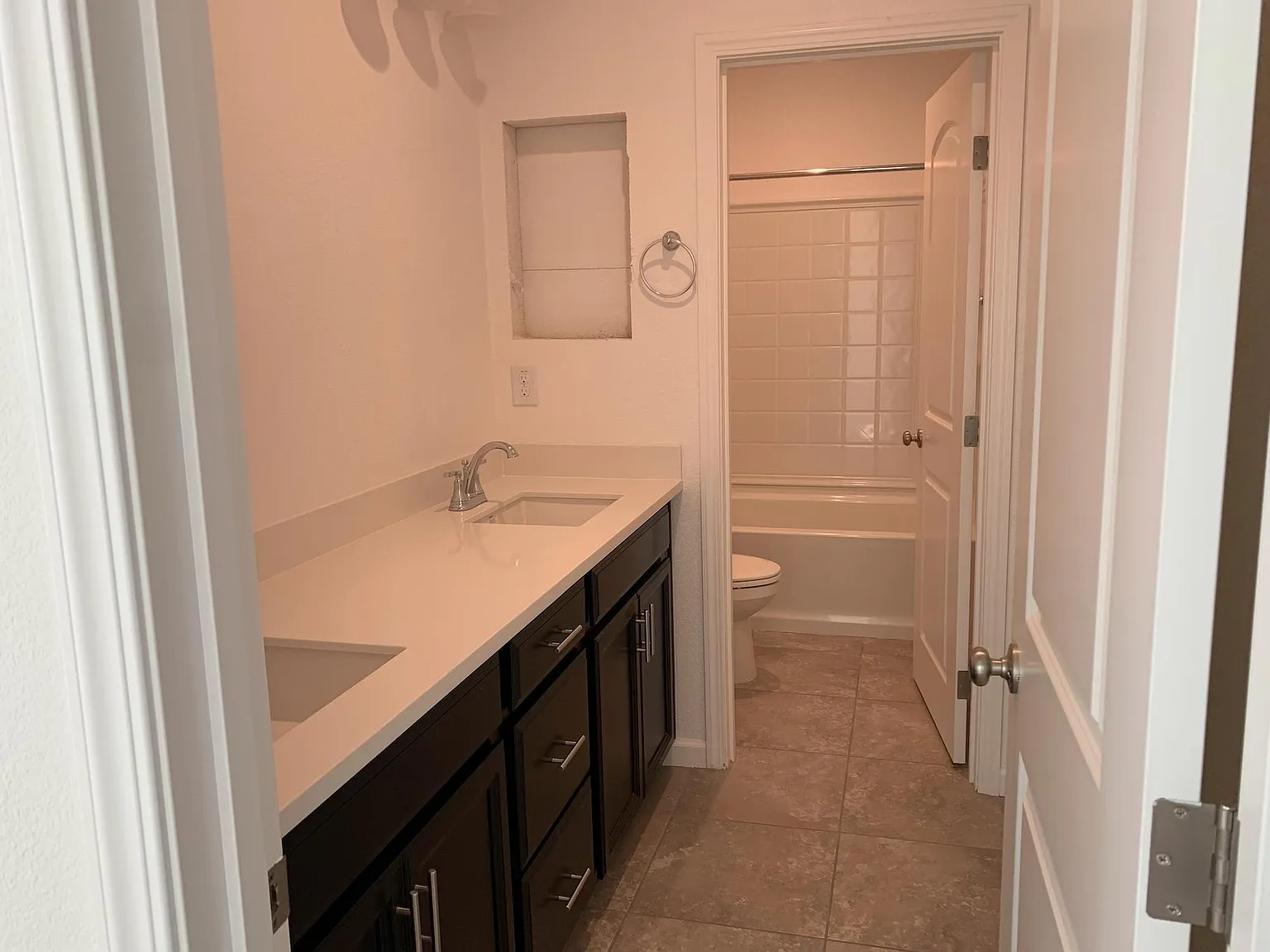 1825 Silver Almond Ln — Photo 3