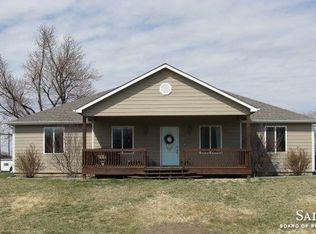 4272 W State St, Salina, KS 67401