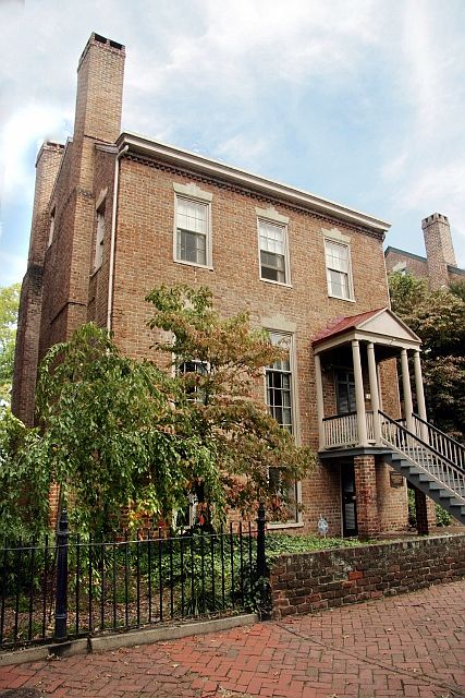 1st image of 2302 E Grace St