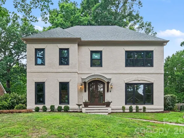 9408 Sardis Glen Dr, Matthews, NC 28105