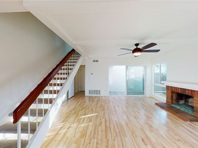 618 Rhine Ln #106, Costa Mesa, CA, 92626