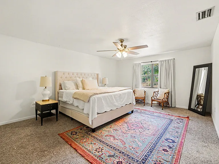 851 Rolling Woods Ln — Photo 14