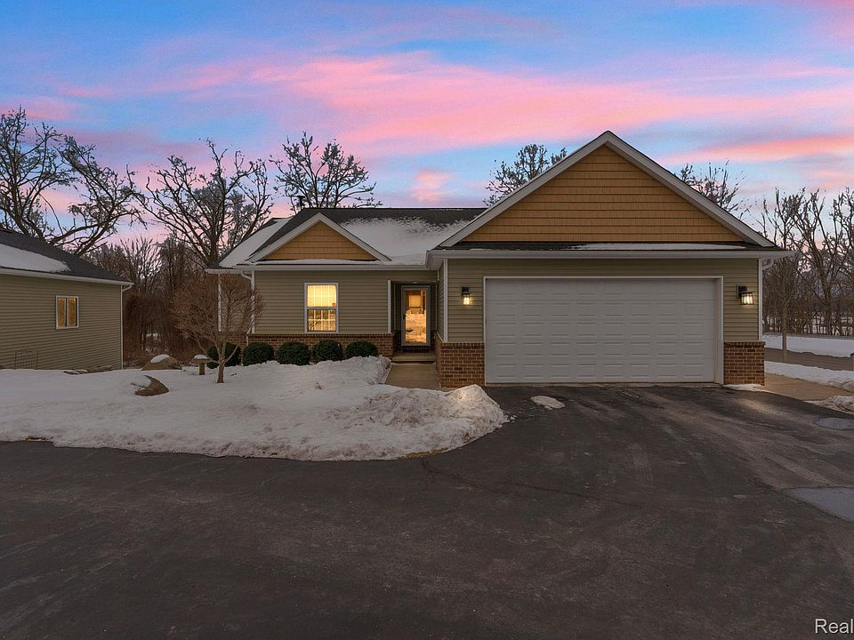 1st image of 5291 Bella Dr