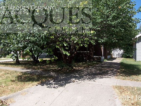 2nd image of 1021 W Chase St
