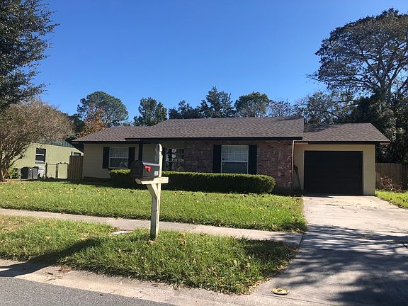 2nd image of 392 Brittany Cir