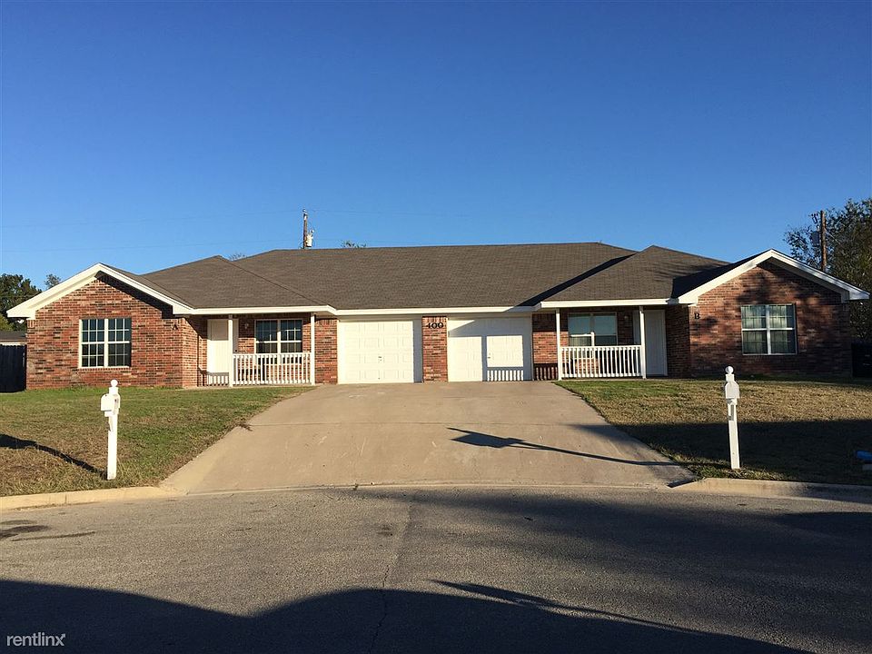 Front of duplex