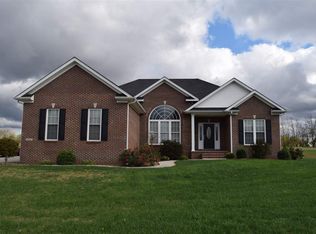 123 Hunters Xing, Franklin, KY