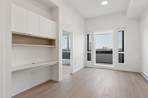 Floor plan 1 Bedroom 1 Bed 1 Bath 4
