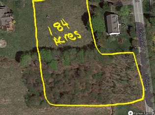 Wildflower Ln, Jamestown, RI 02835