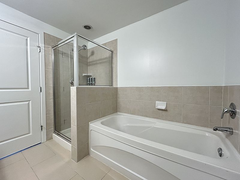 New Westminster Apartment for rent - 2 Bedrooms — photo 12