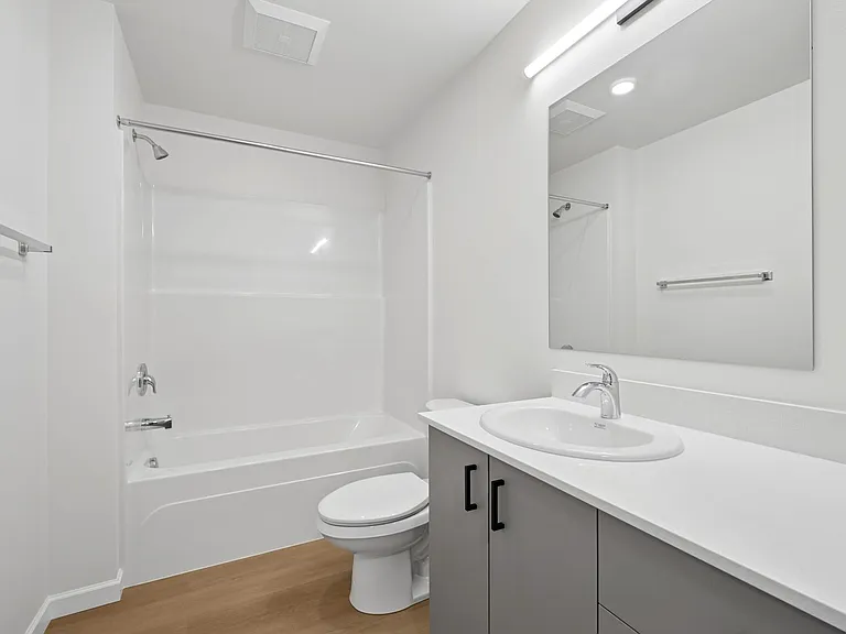 Hogum Bay Apartments — Photo 42