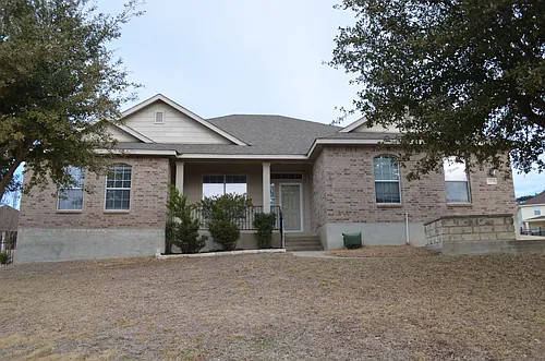 2004 Driftwood Cir Photo 1