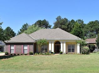 402 Windsong Loop, Wetumpka, AL 36093