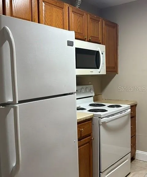 1562 S Jefferson Ave — Photo 6