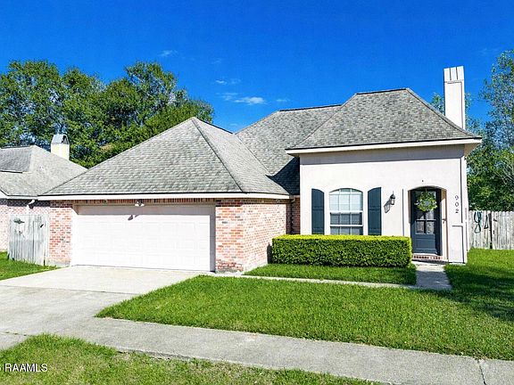 2nd image of 902 Pelican Ridge Cv