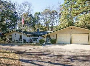 33 Wade Hampton Dr, Beaufort, SC 29907