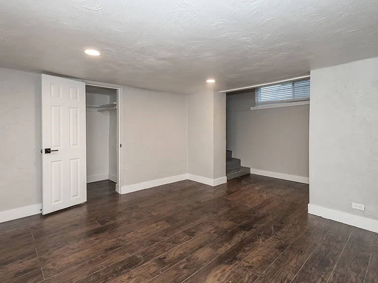 1030 N Washington St — Photo 26
