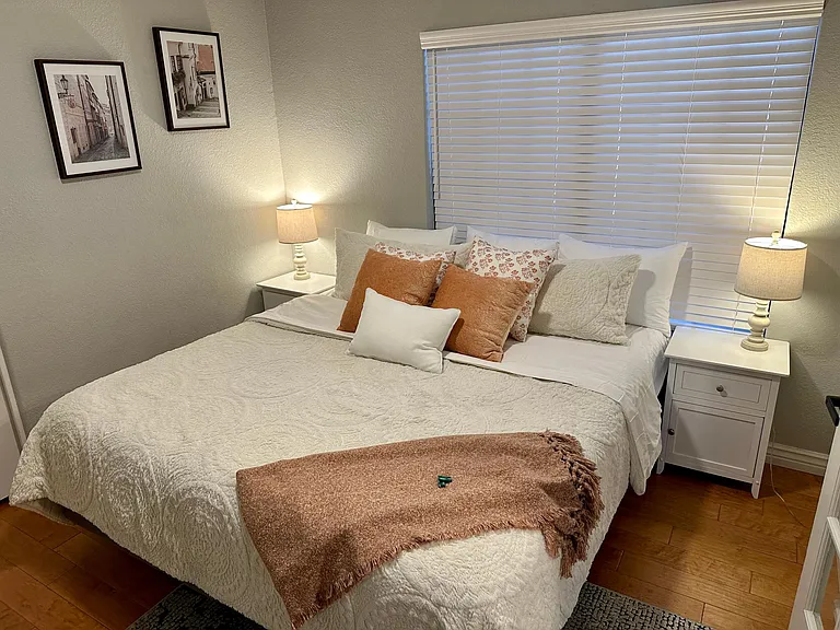 10918 W Bermuda Dr — Photo 15