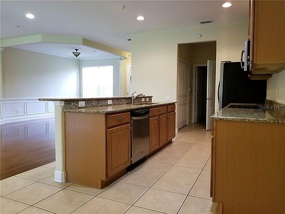5th image of 6372 San Lazaro Ct Unit 105