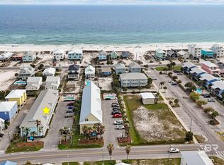 1477 W Lagoon Ave #202, Gulf Shores, AL 36542