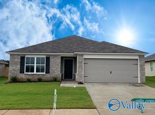 217 Shannan St SW, Decatur, AL 35603